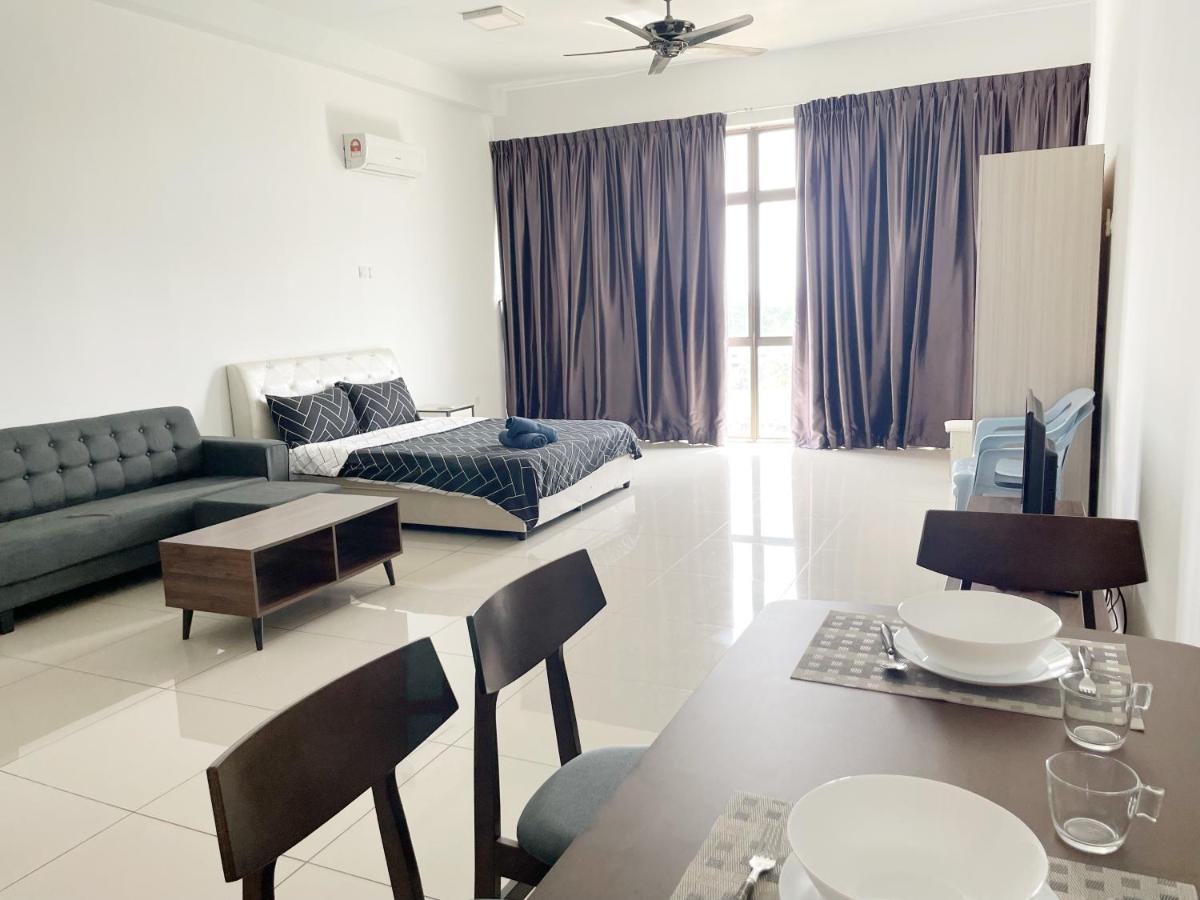 Palazio Serviced Apartment In Mount Austin Near Aeon Ikea Toppen Hsi Джохор-Бару Экстерьер фото