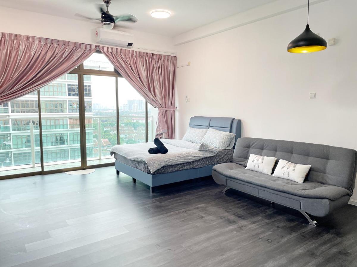 Palazio Serviced Apartment In Mount Austin Near Aeon Ikea Toppen Hsi Джохор-Бару Экстерьер фото